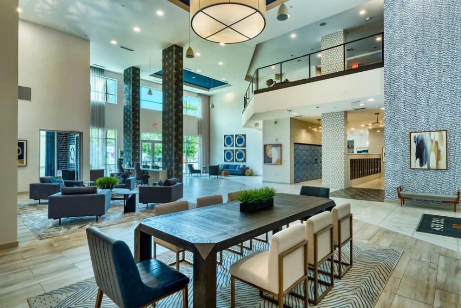 Cozysuites Phx Roro Gym, Pool, Pets, Parking! #9 Phoenix Luaran gambar